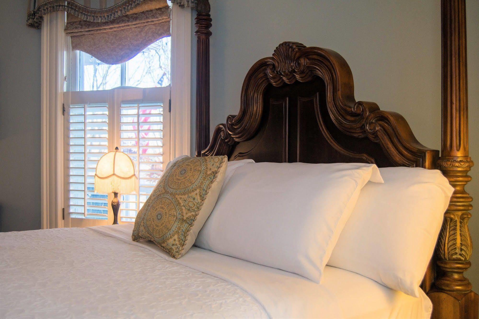 Oak Hill On Love Lane Bed And Breakfast Inn Waynesville Buitenkant foto
