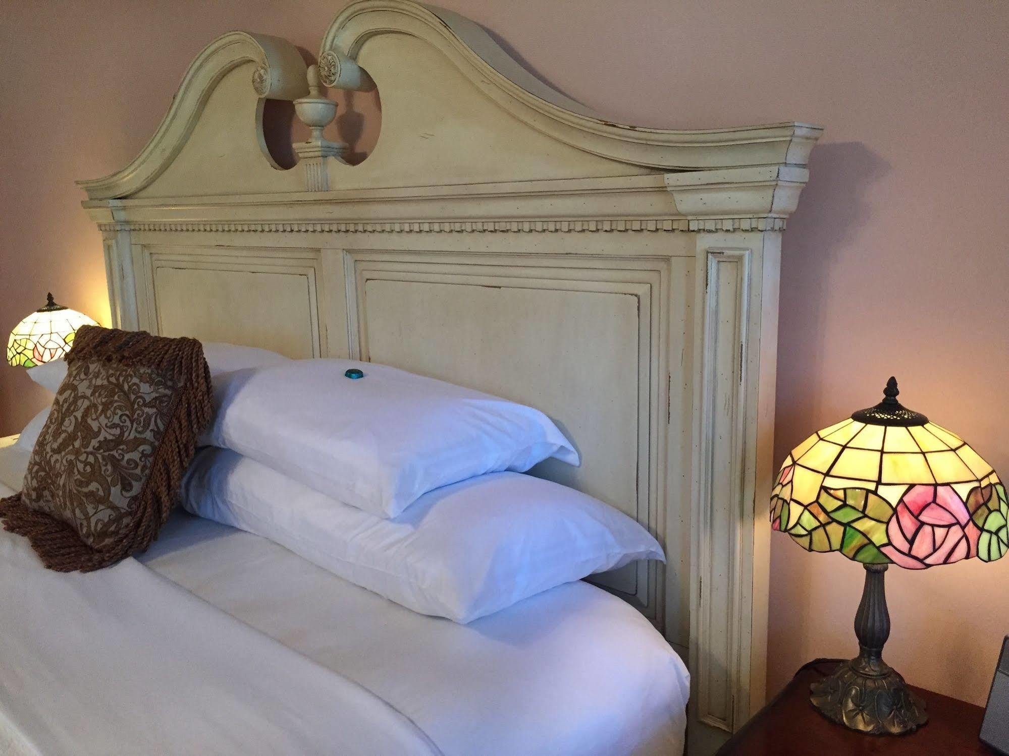 Oak Hill On Love Lane Bed And Breakfast Inn Waynesville Buitenkant foto