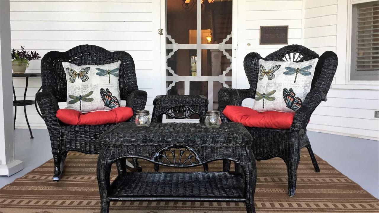 Oak Hill On Love Lane Bed And Breakfast Inn Waynesville Buitenkant foto